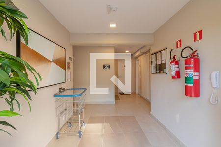 Apartamento à venda com 40m², 2 quartos e sem vaga Apartamento à venda com 40m², 2 quartos e sem vagaHall de Entrada