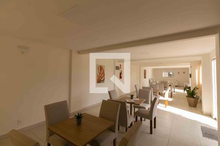 Apartamento para alugar com 52m², 2 quartos e 1 vaga Apartamento para alugar com 52m², 2 quartos e 1 vagaÁrea comum - Salão de Festas