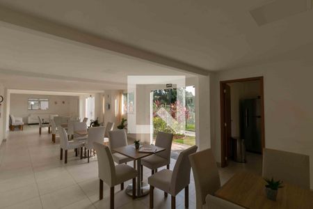 Apartamento para alugar com 52m², 2 quartos e 1 vaga Apartamento para alugar com 52m², 2 quartos e 1 vagaÁrea comum - Salão de Festas