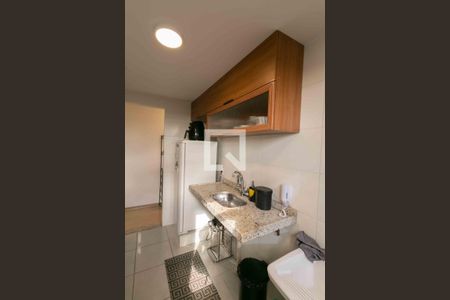 Apartamento para alugar com 52m², 2 quartos e 1 vaga Apartamento para alugar com 52m², 2 quartos e 1 vagaCozinha e Área de Serviço