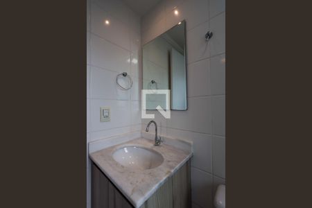 Apartamento para alugar com 70m², 3 quartos e 1 vagaSuíte - banheiro - detalhes