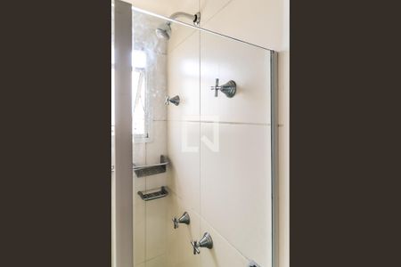 Banheiro Suíte de apartamento à venda com 2 quartos, 57m² em Parque Reboucas, São Paulo