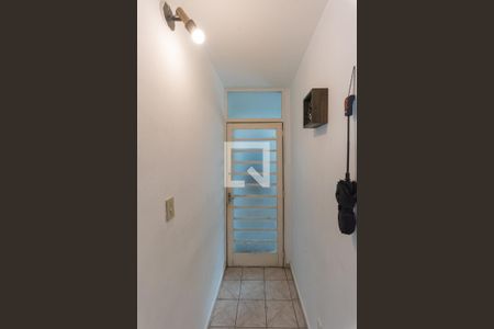 Hall de entrada de apartamento à venda com 2 quartos, 57m² em Conjunto Residencial Souza Queiroz, Campinas