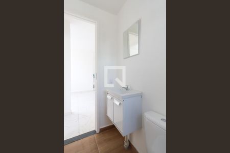 Apartamento para alugar com 42m², 2 quartos e sem vaga Apartamento para alugar com 42m², 2 quartos e sem vagaBanheiro