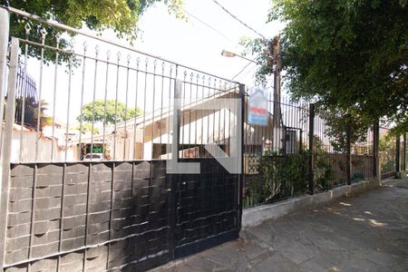 Casa à venda com 140m², 5 quartos e 5 vagasFachada