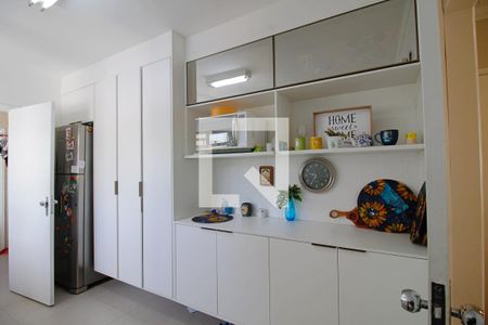 Apartamento à venda com 140m², 3 quartos e 2 vagasCozinha 