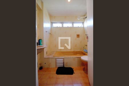 Apartamento à venda com 140m², 3 quartos e 2 vagasBanheiro da Suíte 2