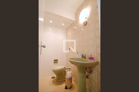 Apartamento à venda com 140m², 3 quartos e 2 vagasBanheiro 