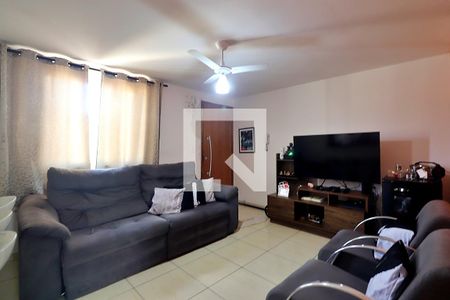 Sala de apartamento à venda com 2 quartos, 55m² em Conjunto Residencial Planeta, Santo André