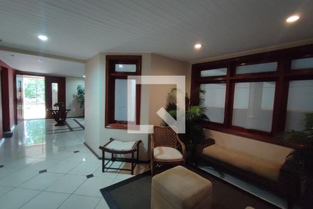 Apartamento à venda com 131m², 3 quartos e 2 vagasHall de entrada