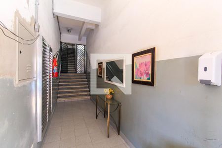 Apartamento à venda com 67m², 1 quarto e sem vaga Apartamento à venda com 67m², 1 quarto e sem vagaHall