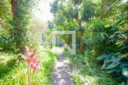 Casa à venda com 99m², 2 quartos e 2 vagasÁrea externa