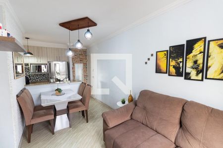 Sala de apartamento para alugar com 2 quartos, 47m² em Parque Paineiras, São Paulo