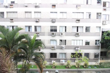 Vista da Sala de apartamento para alugar com 2 quartos, 55m² em Freguesia de Jacarepaguá, Rio de Janeiro