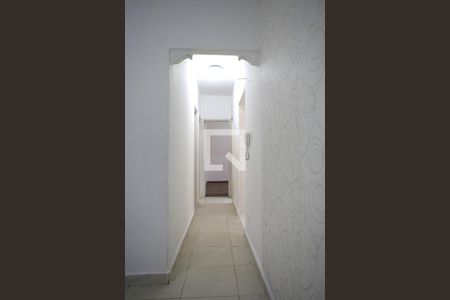 Corredor para os Quartos e Banheiro de apartamento para alugar com 3 quartos, 60m² em Marapé, Santos