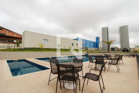 Apartamento para alugar com 40m², 2 quartos e 1 vagaÁrea comum - Piscina