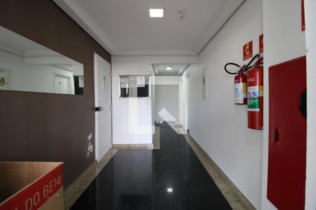 Apartamento à venda com 58m², 2 quartos e 1 vagaÁrea comum - Hall social 