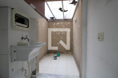 Apartamento à venda com 58m², 2 quartos e 1 vagaÁrea de serviço 