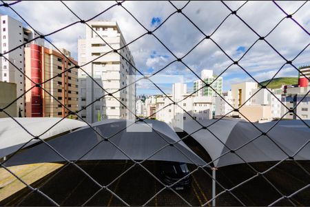 Apartamento à venda com 160m², 4 quartos e 3 vagasVista