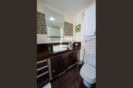 Apartamento à venda com 160m², 4 quartos e 3 vagasBanheiro suíte