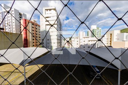 Apartamento à venda com 160m², 4 quartos e 3 vagasVista