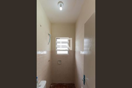 Casa para alugar com 90m², 2 quartos e 2 vagas Casa para alugar com 90m², 2 quartos e 2 vagasBanheiro