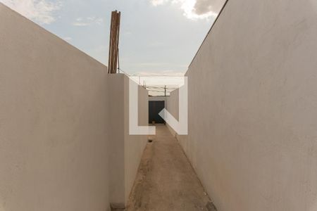 Casa para alugar com 90m², 2 quartos e 2 vagas Casa para alugar com 90m², 2 quartos e 2 vagasCorredor de Entrada