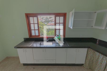 Casa de condomínio para alugar com 297m², 4 quartos e 2 vagas Casa de condomínio para alugar com 297m², 4 quartos e 2 vagascozinha