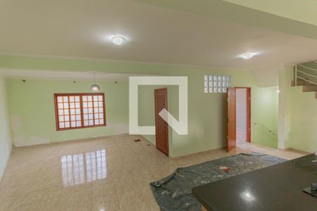 sala de casa de condomínio para alugar com 4 quartos, 297m² em Loteamento Caminhos de São Conrado (sousas), Campinas