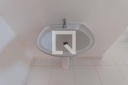 banheiro 4 de casa de condomínio à venda com 4 quartos, 297m² em Loteamento Caminhos de São Conrado (sousas), Campinas