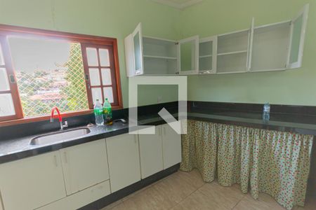 Casa de condomínio para alugar com 297m², 4 quartos e 2 vagas Casa de condomínio para alugar com 297m², 4 quartos e 2 vagascozinha