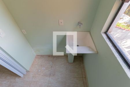 Casa de condomínio para alugar com 297m², 4 quartos e 2 vagas Casa de condomínio para alugar com 297m², 4 quartos e 2 vagasÁrea de Serviço