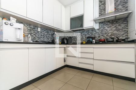 Casa à venda com 100m², 3 quartos e 2 vagasCozinha