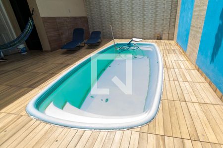 Casa à venda com 100m², 3 quartos e 2 vagasPiscina