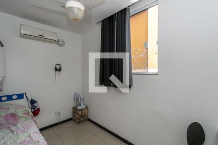 Quarto de casa à venda com 3 quartos, 100m² em Braz de Pina, Rio de Janeiro