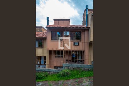 Casa de condomínio à venda com 150m², 3 quartos e 1 vagaFachada