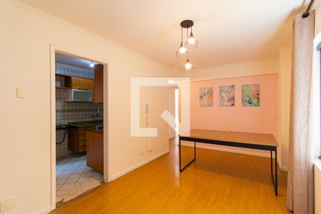 Sala de apartamento para alugar com 2 quartos, 68m² em Bela Vista, São Paulo