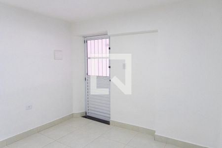 Sala de casa para alugar com 2 quartos, 69m² em Jardim Prudência, São Paulo