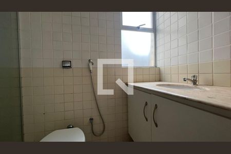 Apartamento à venda com 180m², 4 quartos e 2 vagasBanheiro
