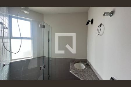 Apartamento à venda com 180m², 4 quartos e 2 vagasBanheiro
