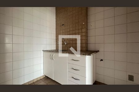 Apartamento à venda com 180m², 4 quartos e 2 vagasCozinha