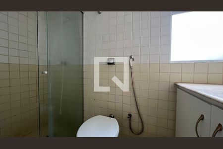 Apartamento à venda com 180m², 4 quartos e 2 vagasBanheiro