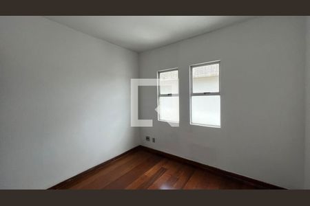 Apartamento à venda com 180m², 4 quartos e 2 vagasQuarto 2