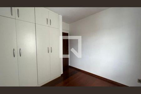 Apartamento à venda com 180m², 4 quartos e 2 vagasQuarto 2