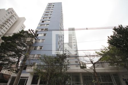 Apartamento para alugar com 66m², 2 quartos e sem vagaFachada