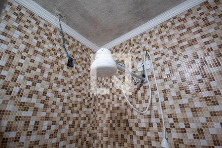 Casa para alugar com 120m², 2 quartos e 1 vaga Casa para alugar com 120m², 2 quartos e 1 vagaBanheiro