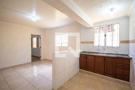 Casa para alugar com 120m², 2 quartos e 1 vaga Casa para alugar com 120m², 2 quartos e 1 vagaCozinha
