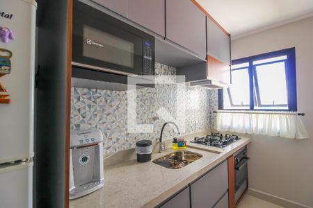 Apartamento à venda com 75m², 3 quartos e 2 vagas Apartamento à venda com 75m², 3 quartos e 2 vagasCozinha