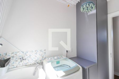 Apartamento à venda com 75m², 3 quartos e 2 vagas Apartamento à venda com 75m², 3 quartos e 2 vagasÁrea de Serviço