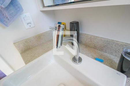 Apartamento à venda com 75m², 3 quartos e 2 vagas Apartamento à venda com 75m², 3 quartos e 2 vagasBanheiro